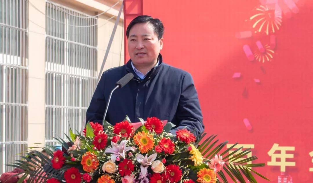出席典礼的有睢河街道办事处书记宋振伟,睢河街道办事处主任任树生,睢